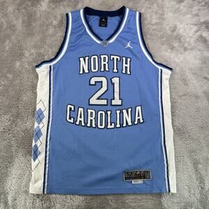Nike Elite NCAA North Carolina Tar Heels #21 Basketball Jersey Size M +2 Length